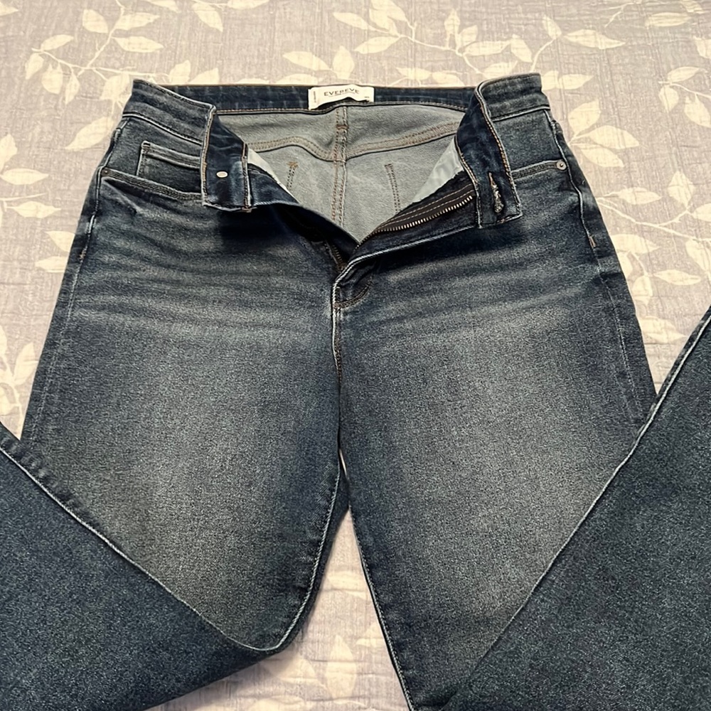 Evereve Straight Leg High Rise Raw Hem Jeans